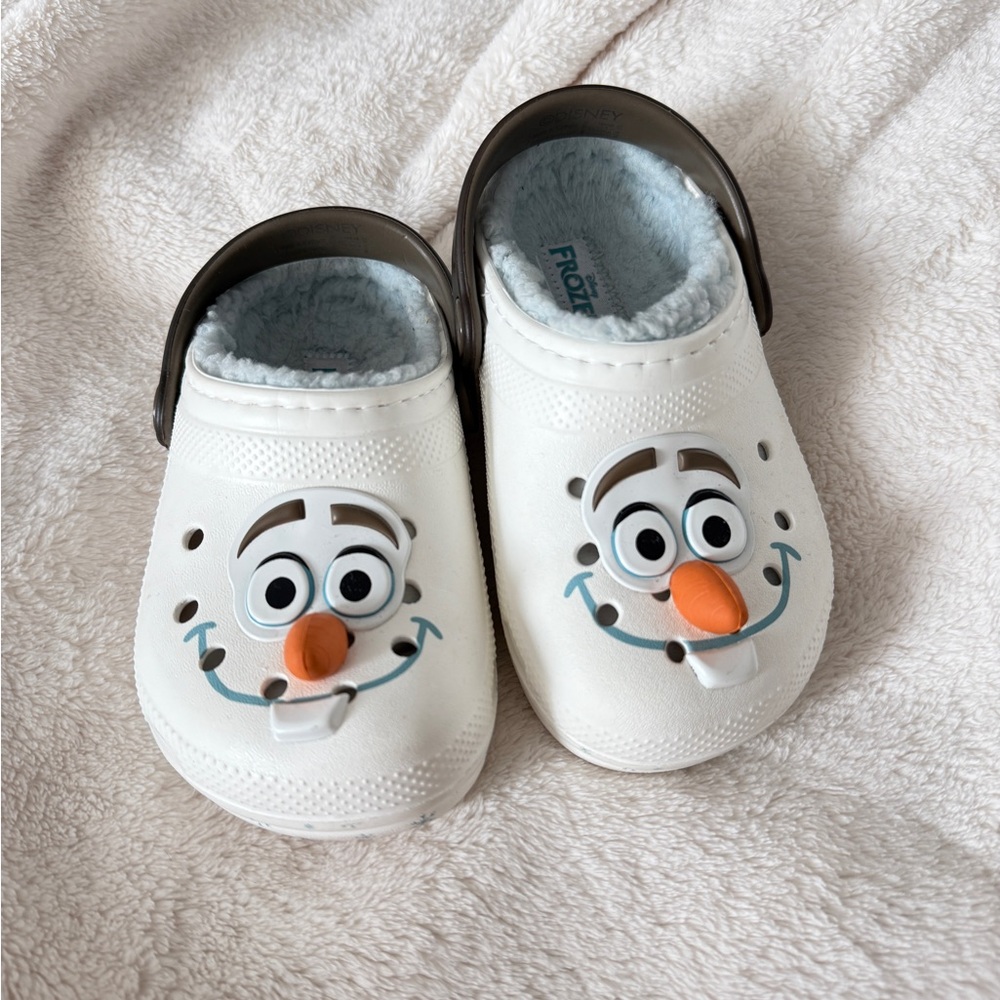 Toddler Crocs Olaf Character